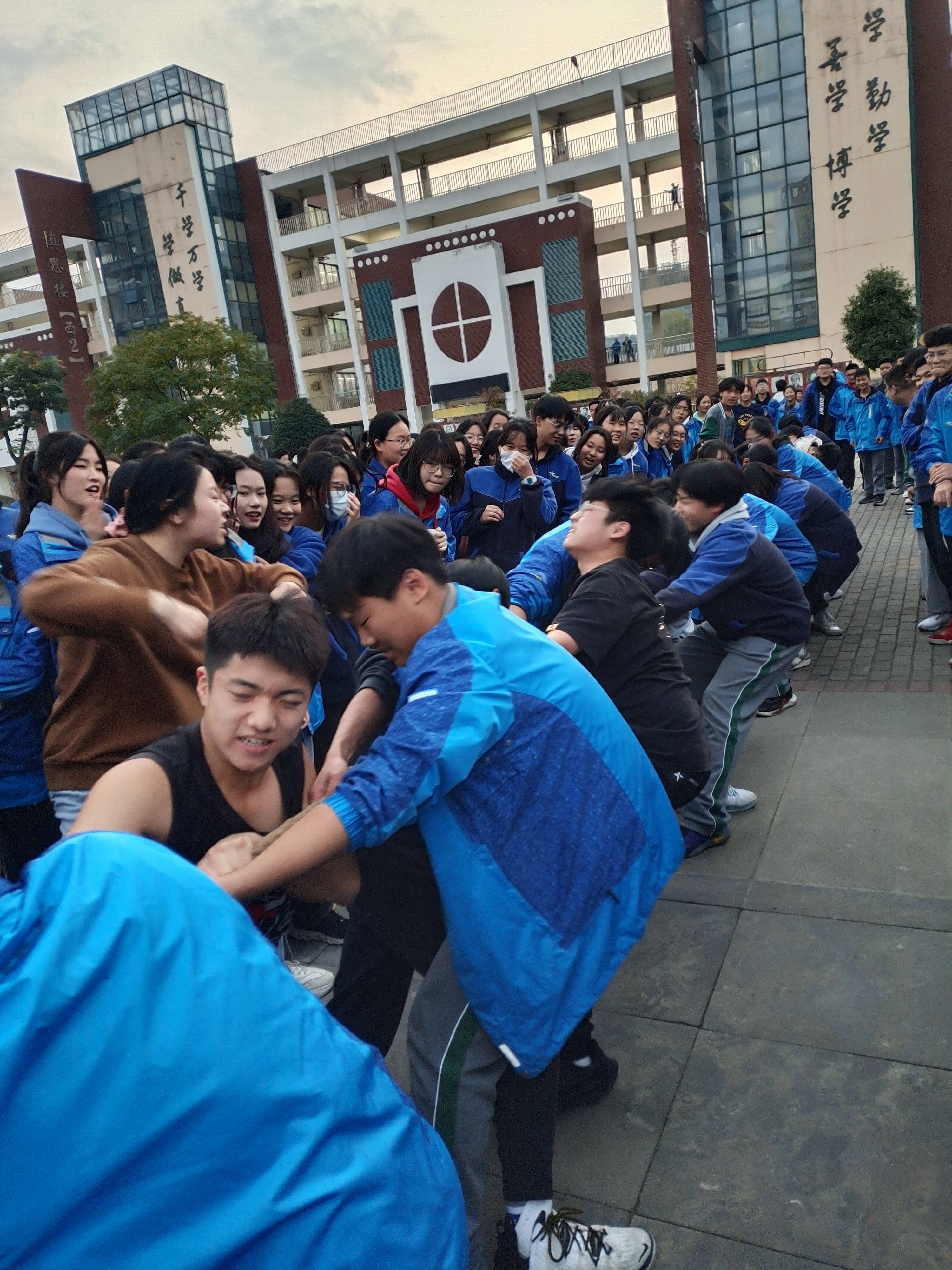 Cache_-5f4f3404a4460450..jpg