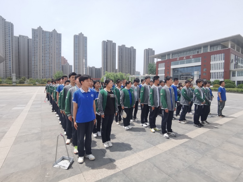 劳动集合_副本.jpg